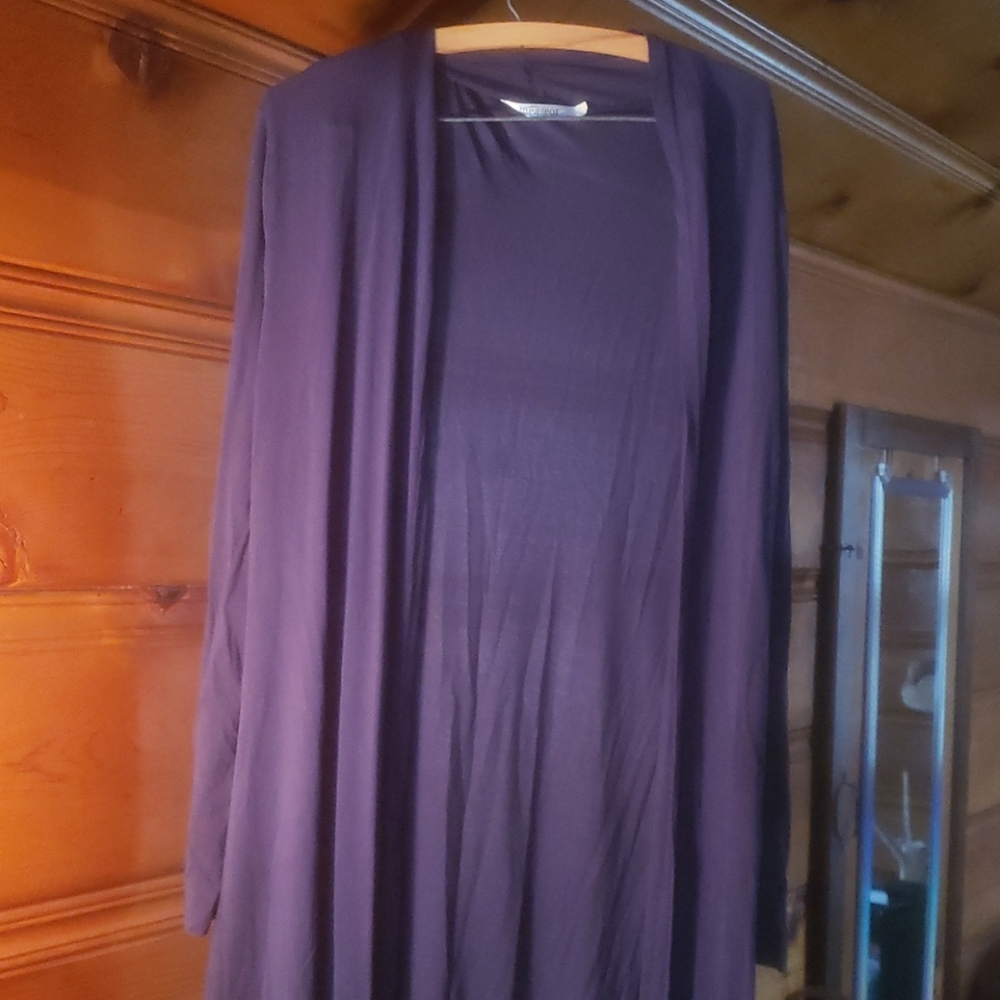 Meaveor Navy Cardigan